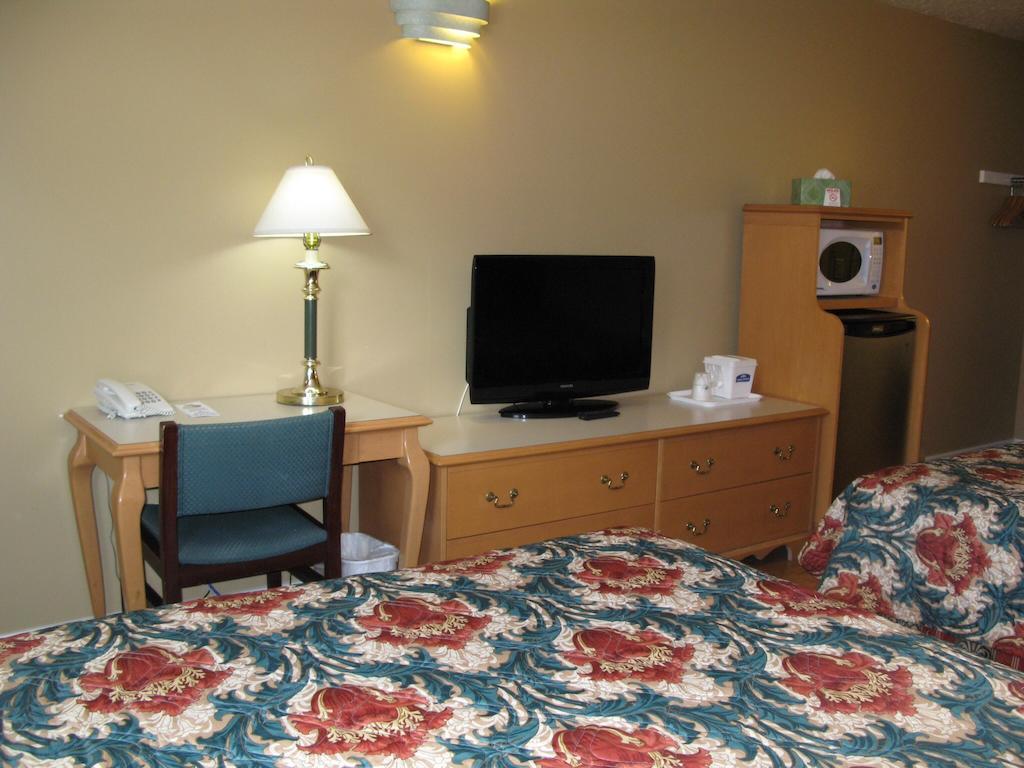 Kelowna Good Night Inn Exterior foto