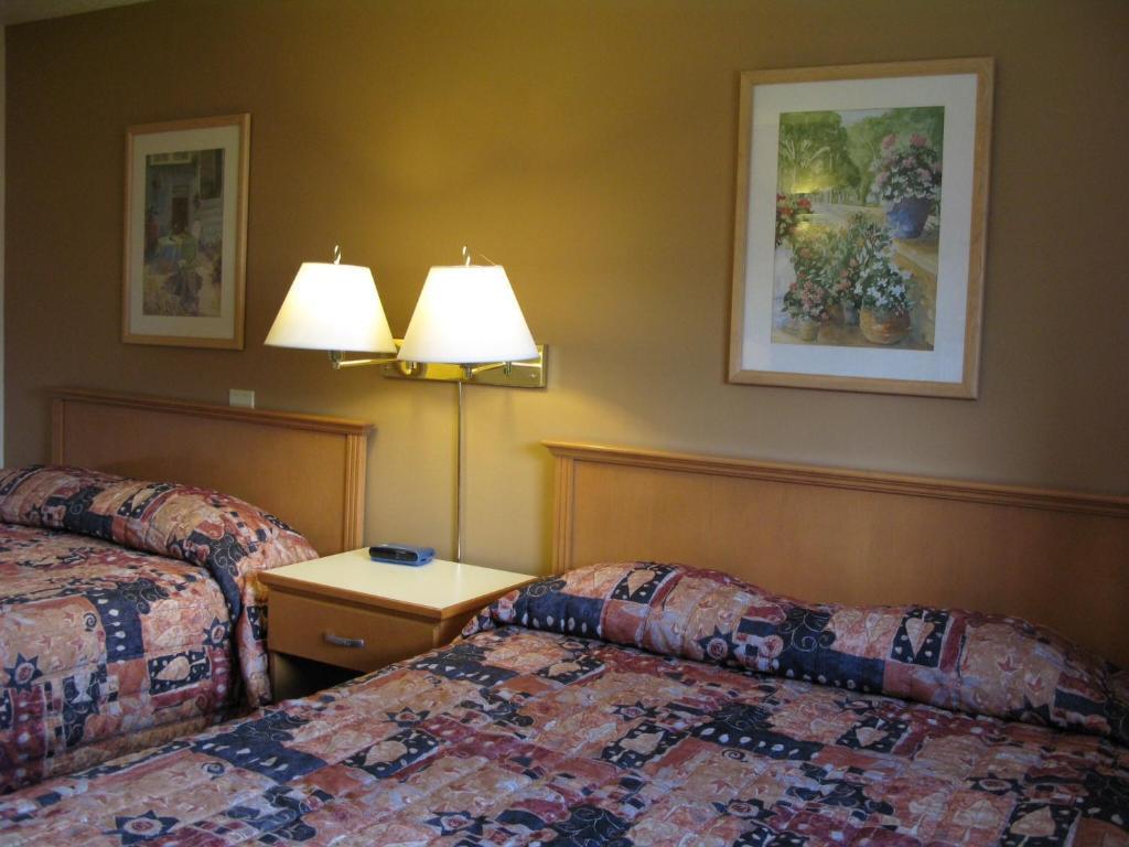 Kelowna Good Night Inn Exterior foto